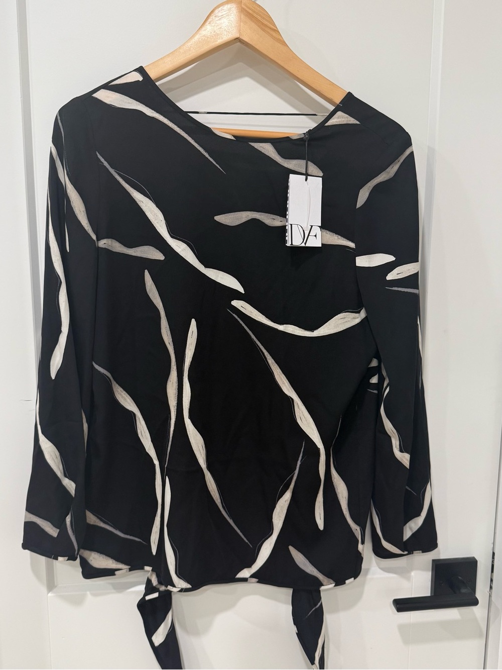 Diane Von Furstenberg Silk Top with Cream Abstract Stripe Print